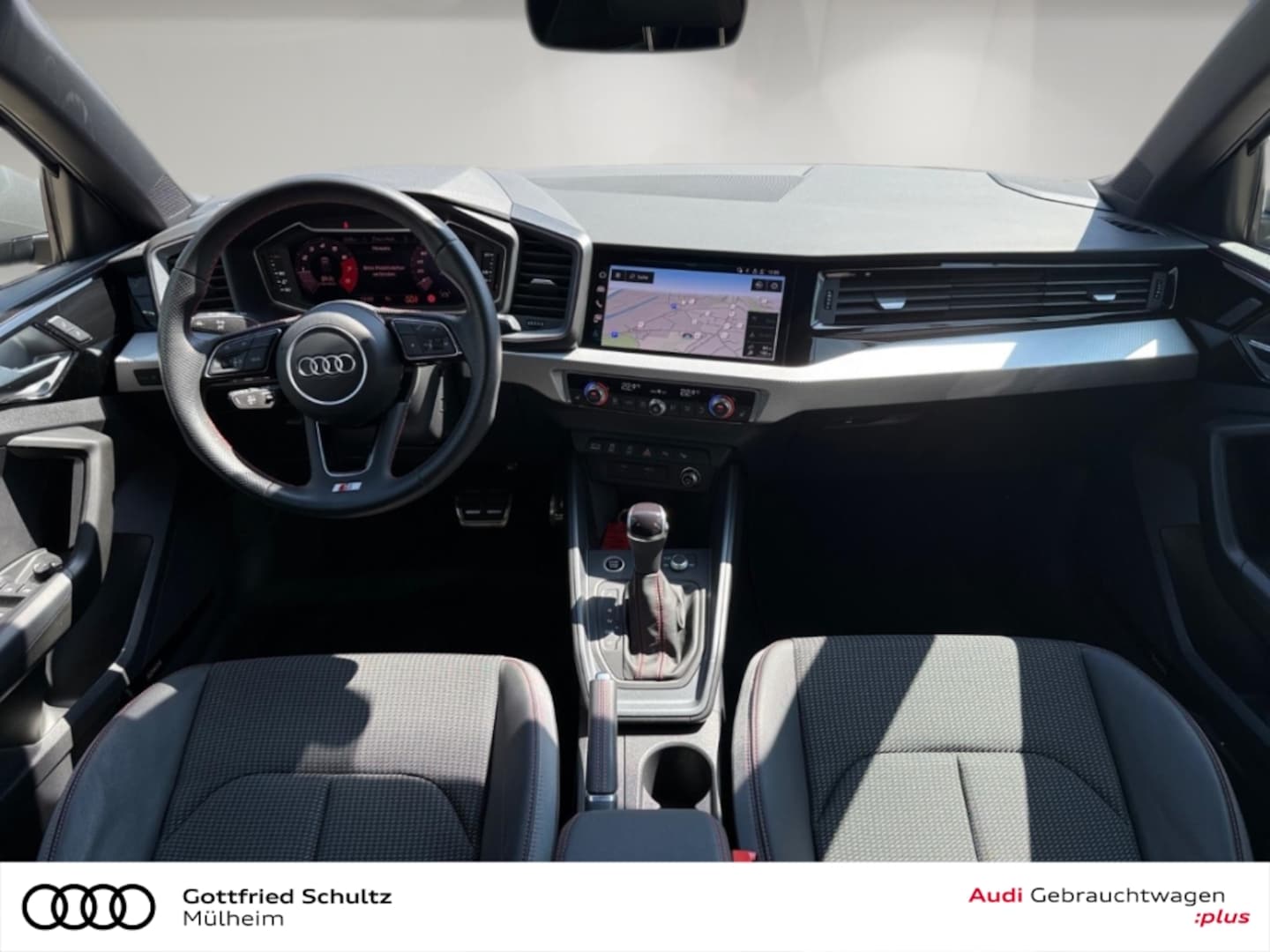 Bild über Audi A1 Sportback S line 40 TFSI S tronic - für weitere Informationen kontaktieren Sie den Audi Partner