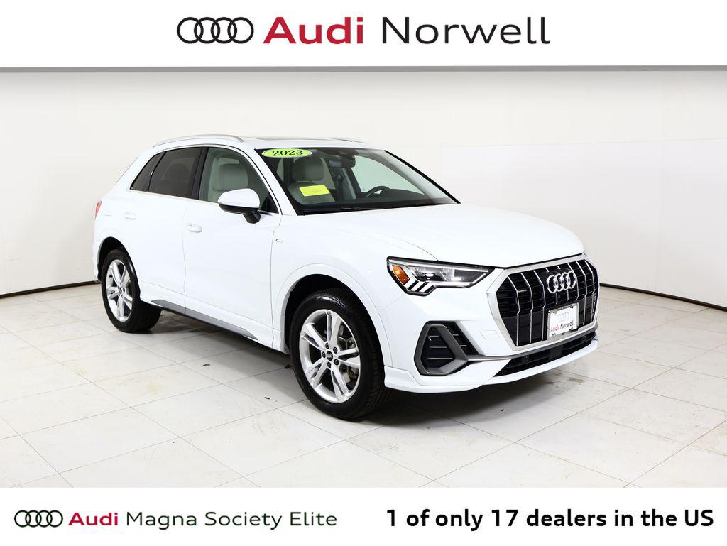 2023 Audi Q3 45 TFSI S Line Premium quattro's photo