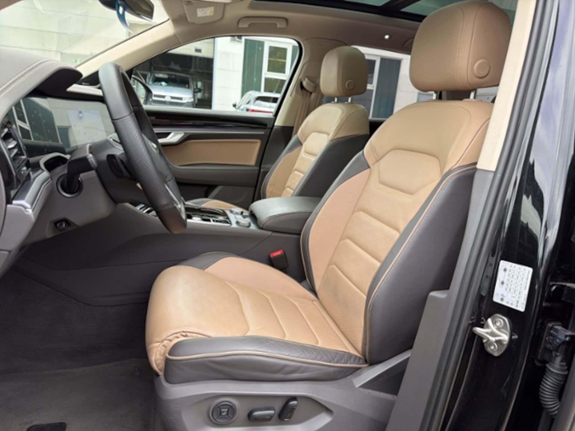 Volkswagen Touareg R-Line