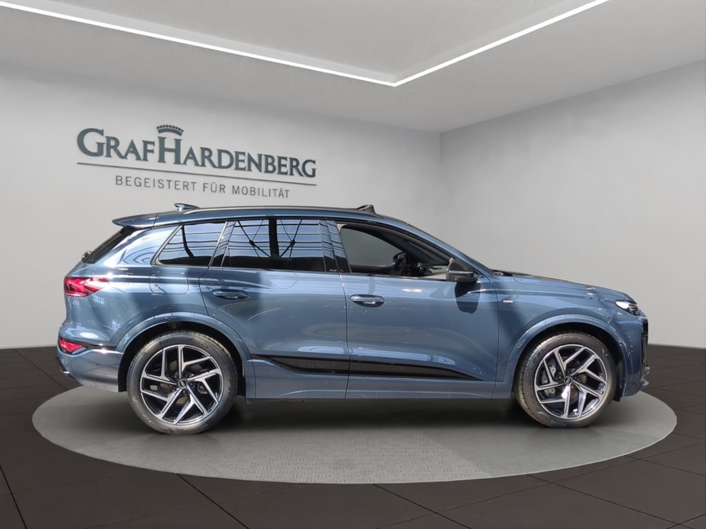 Bild über Audi Q6 SUV e-tron S line business e-tron performance 225 kW - für weitere Informationen kontaktieren Sie den Audi Partner