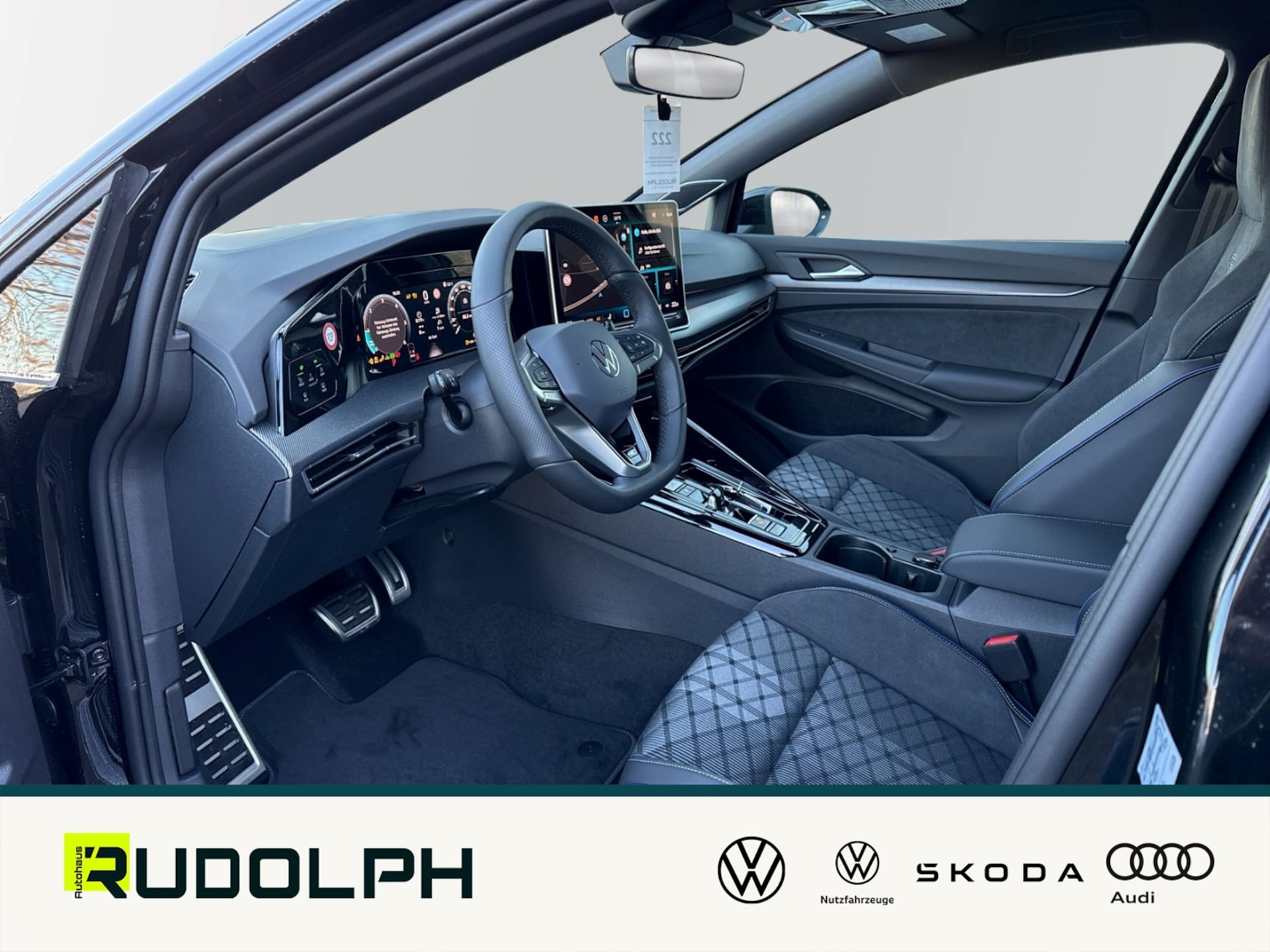 Volkswagen Golf R-Line