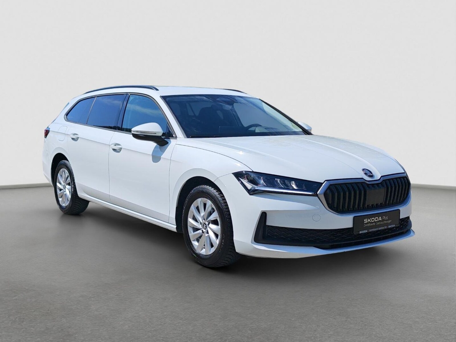 Škoda Superb Combi – Bild 4
