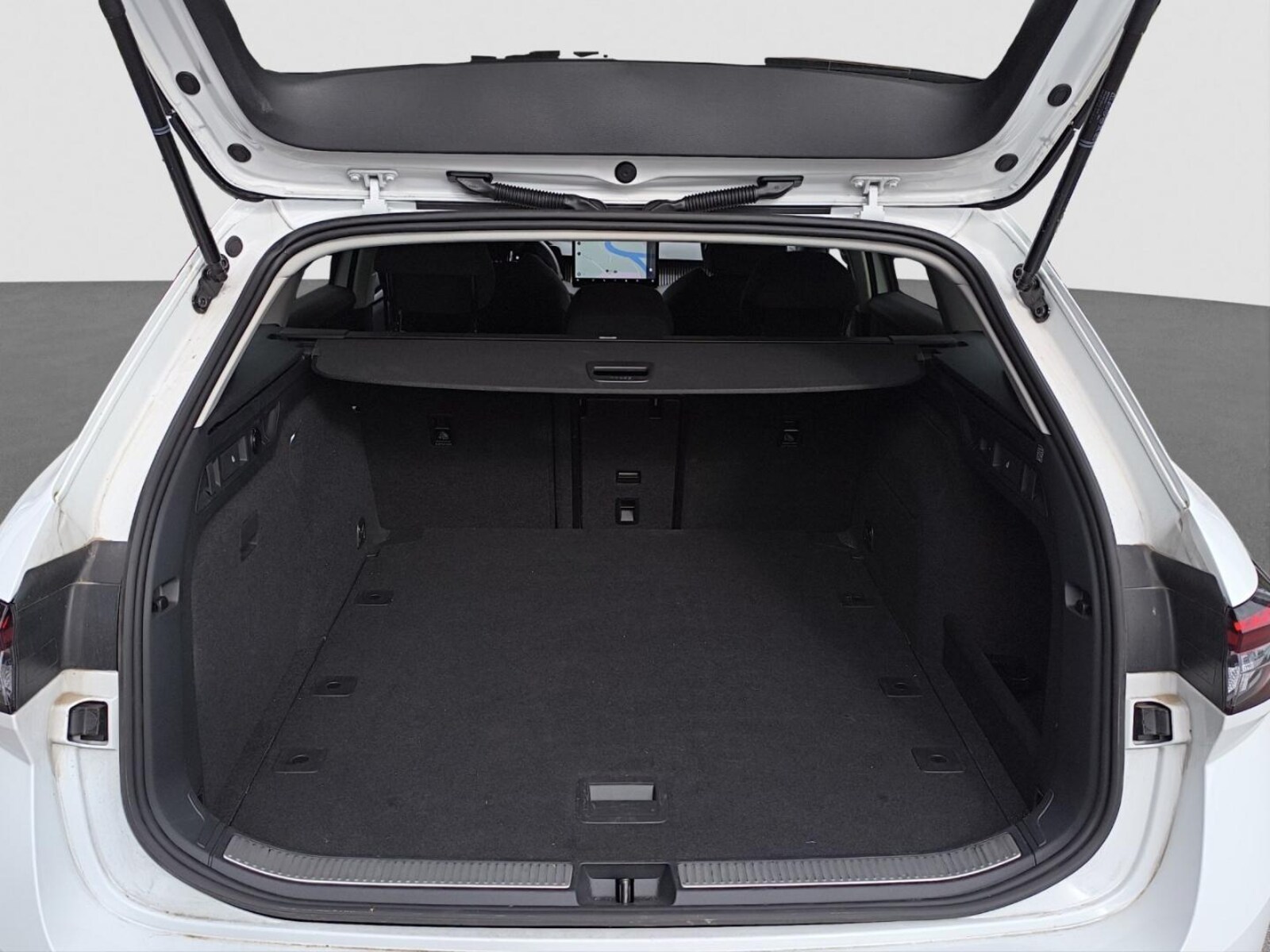 Škoda Superb Combi – Bild 23