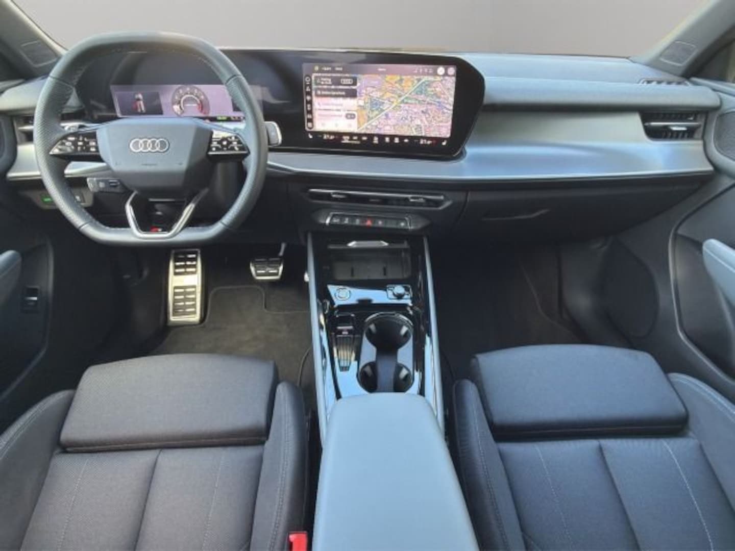 Bild über Audi Q3 Sportback TFSI 110 kW S tronic - für weitere Informationen kontaktieren Sie den Audi Partner