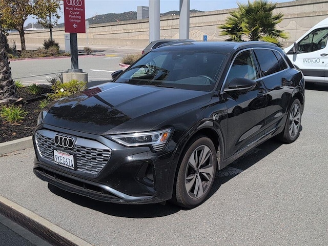 2024 Audi Q8 e-tron