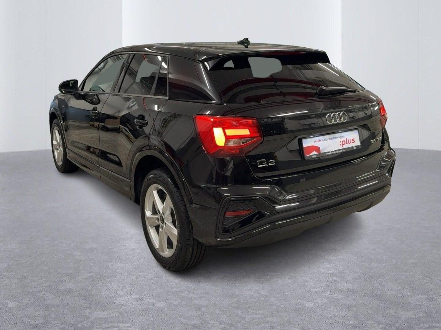 Bild über Audi Q2 S line 35 TFSI S tronic - für weitere Informationen kontaktieren Sie den Audi Partner
