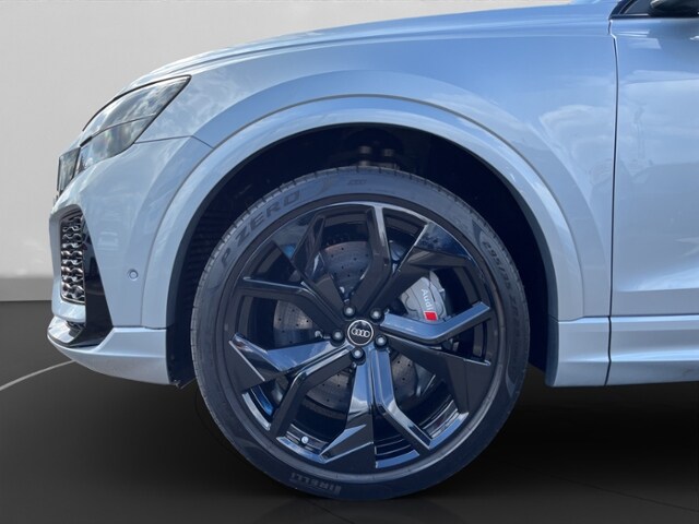 Image about Audi RS Q8 TFSI quattro tiptronic