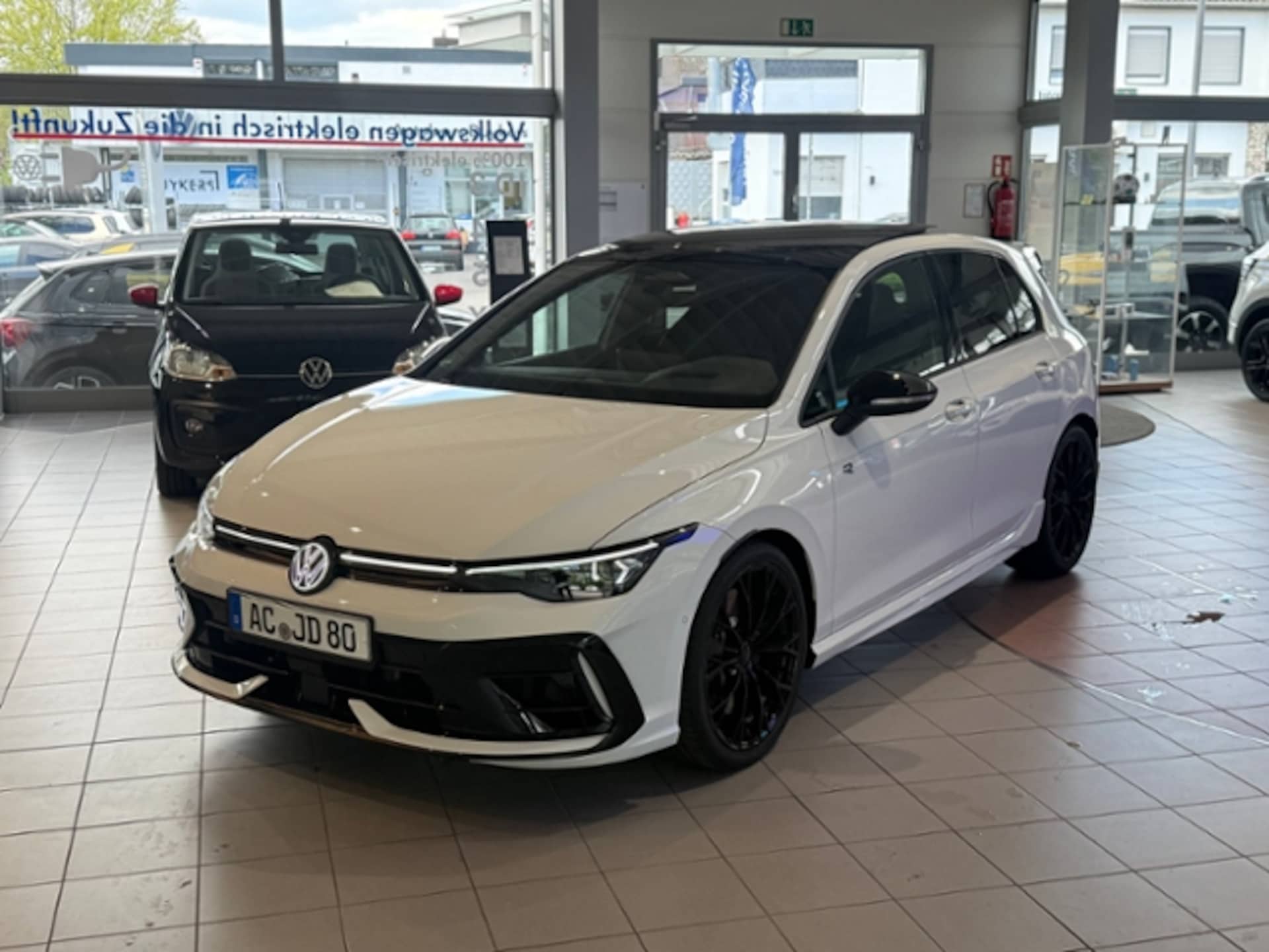 Volkswagen Golf R Black Edition