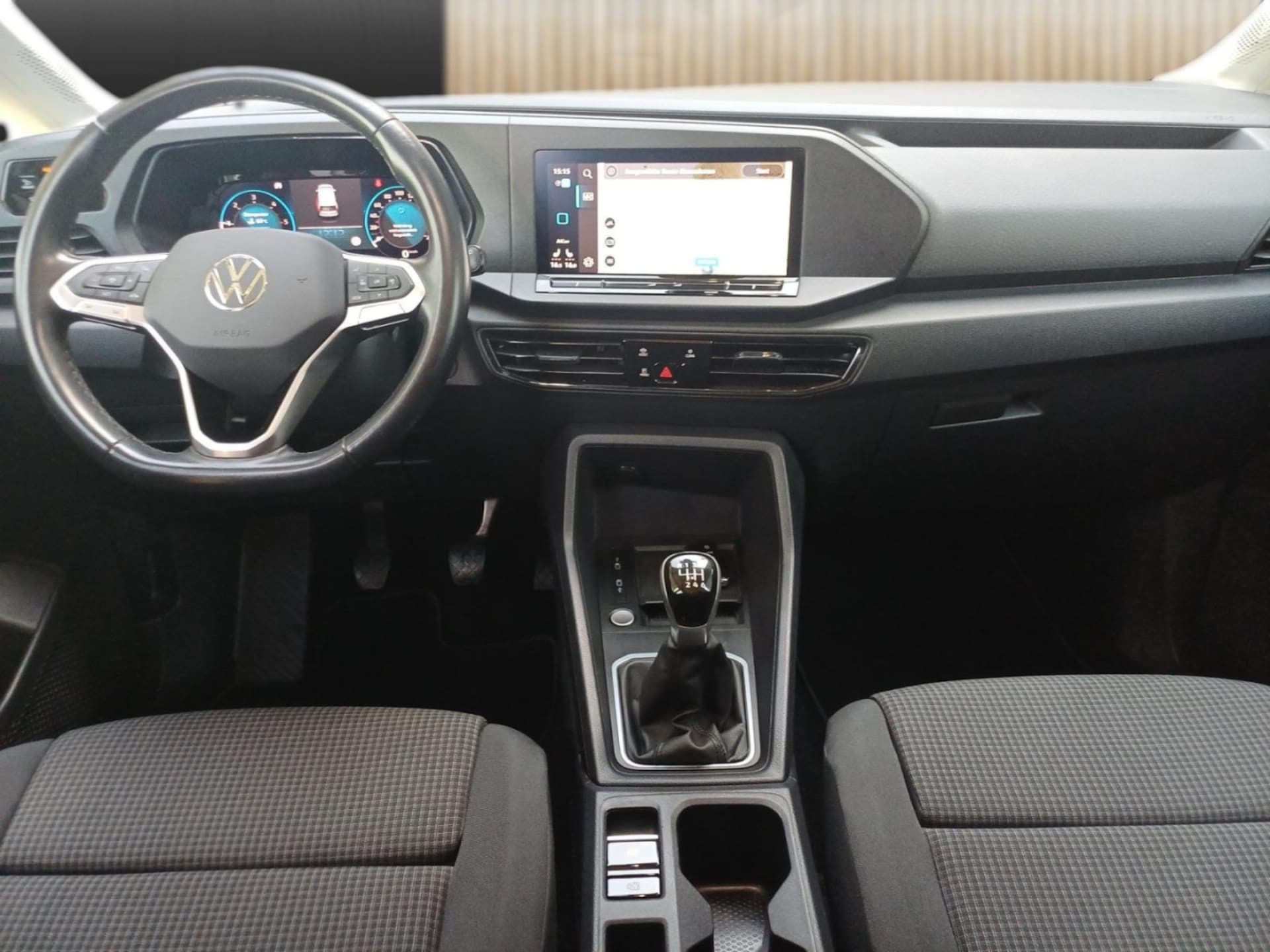 Volkswagen Caddy Basis-Modell
