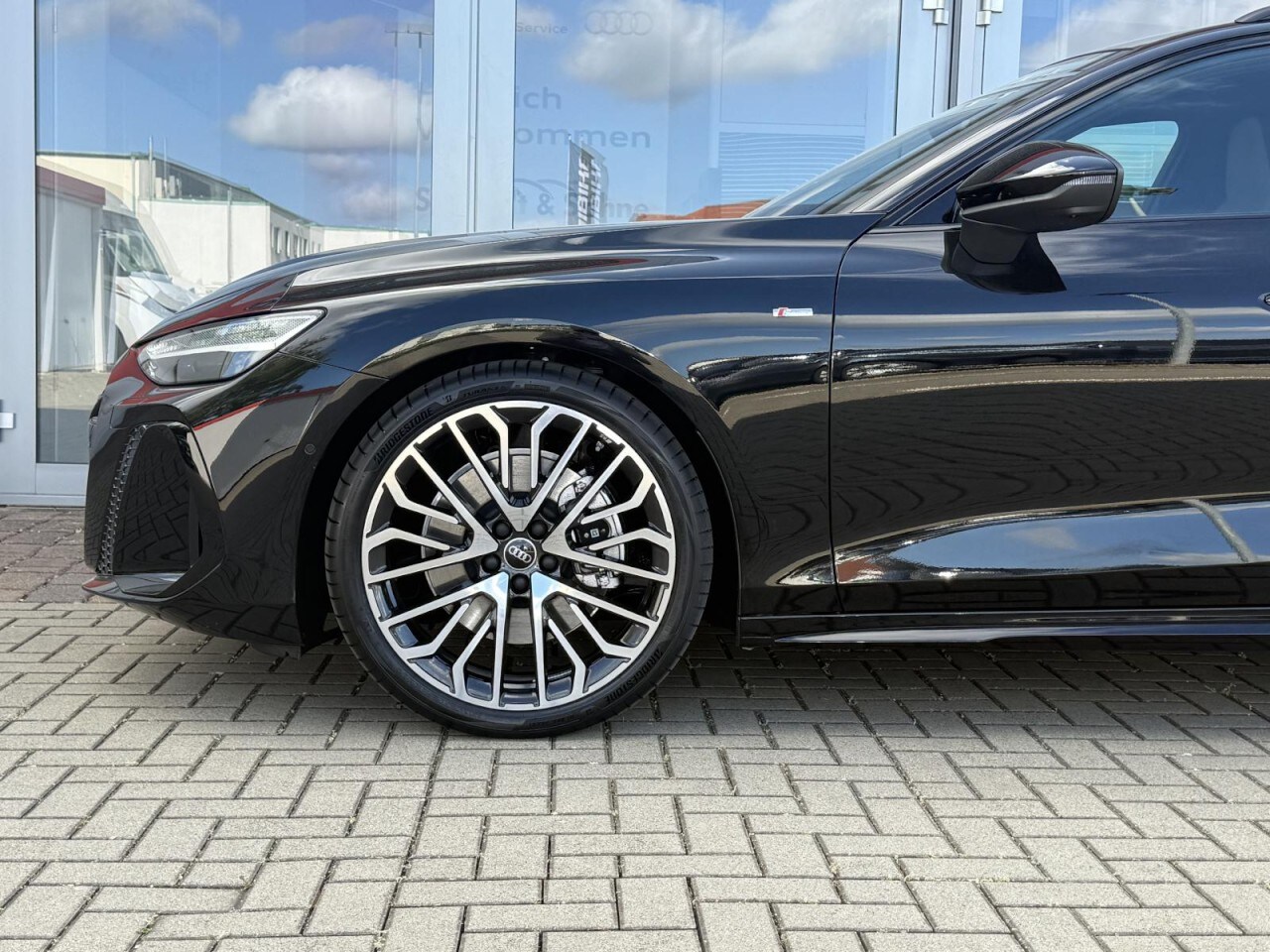Image about Audi A6 Avant TFSI quattro 270 kW S tronic