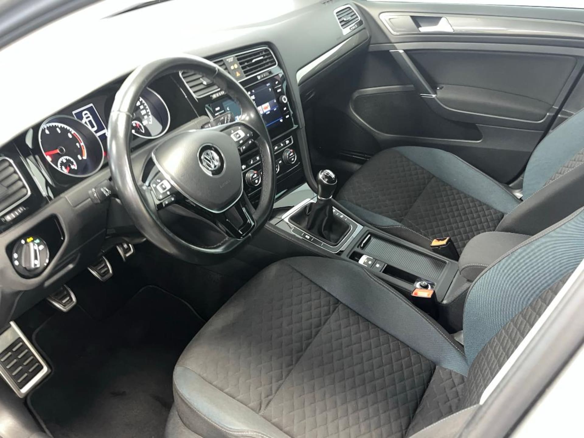 Volkswagen Golf Variant IQ.DRIVE