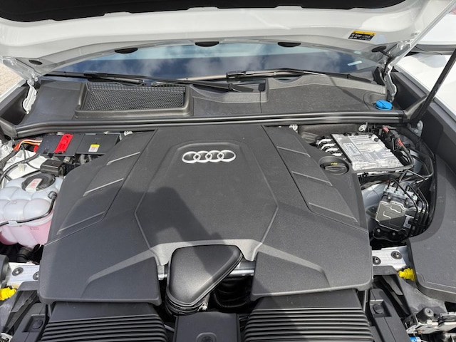 2026 Audi Q8 Premium Plus - Photo 16