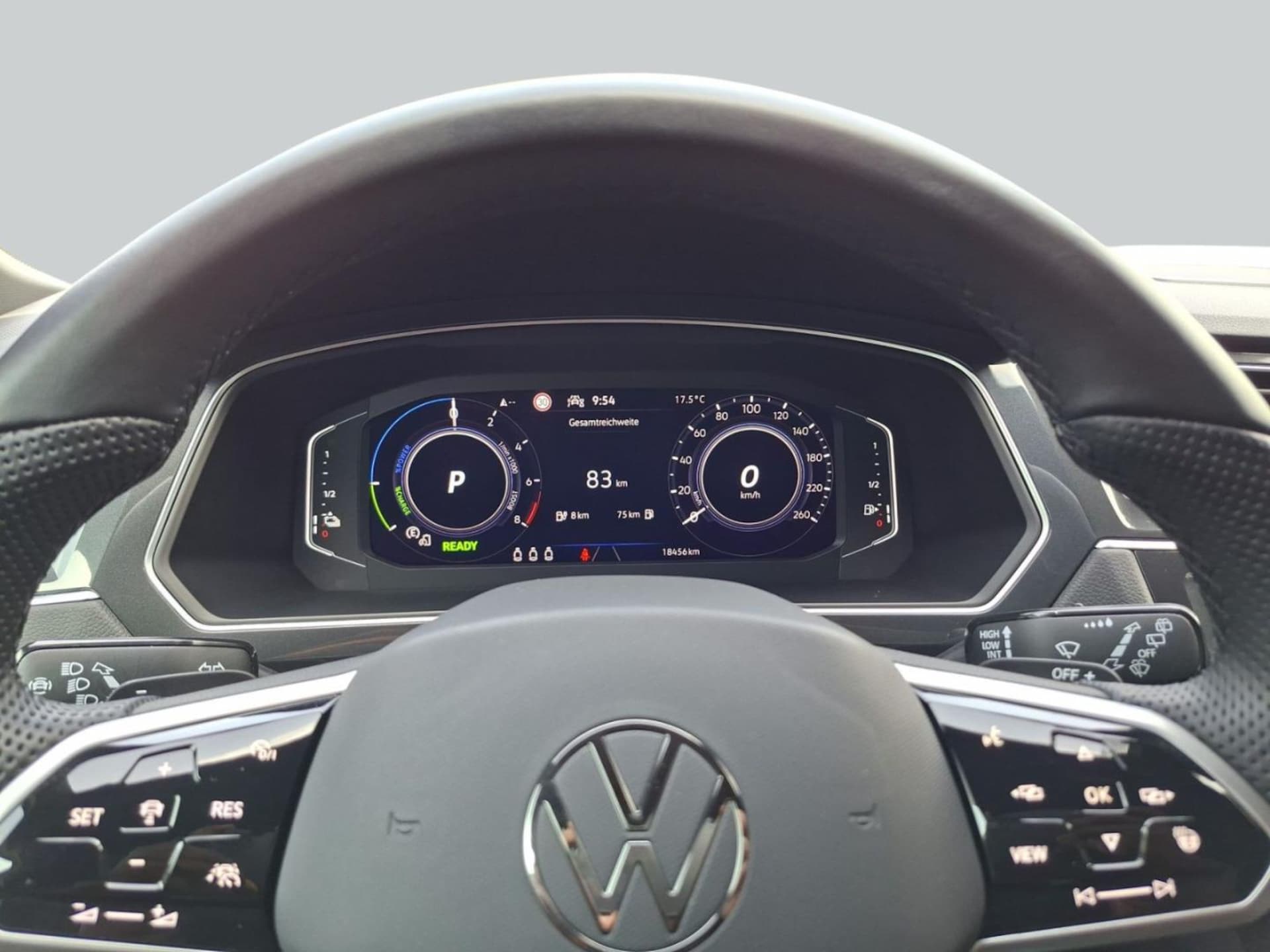 Volkswagen Tiguan R-Line