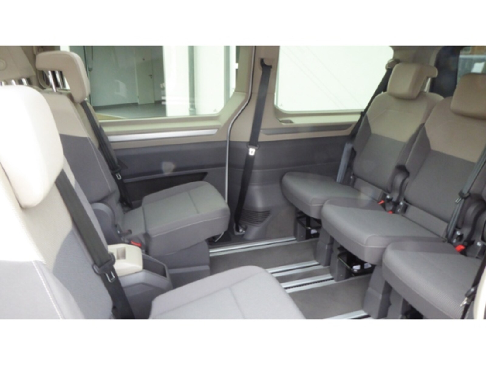 Volkswagen Multivan Langversion – Bild 10
