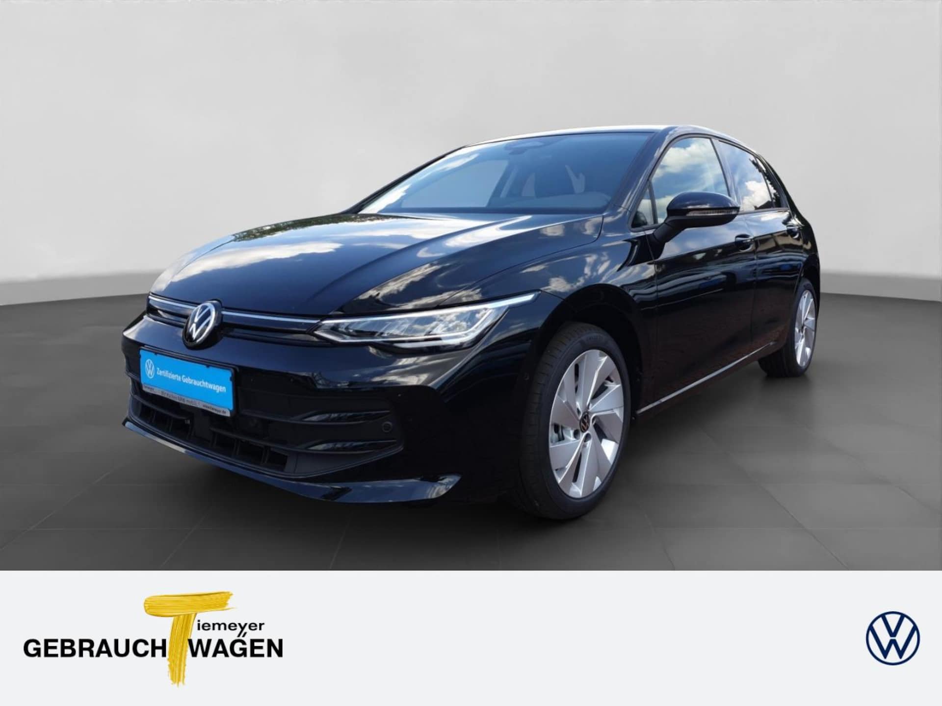 Volkswagen Golf Life