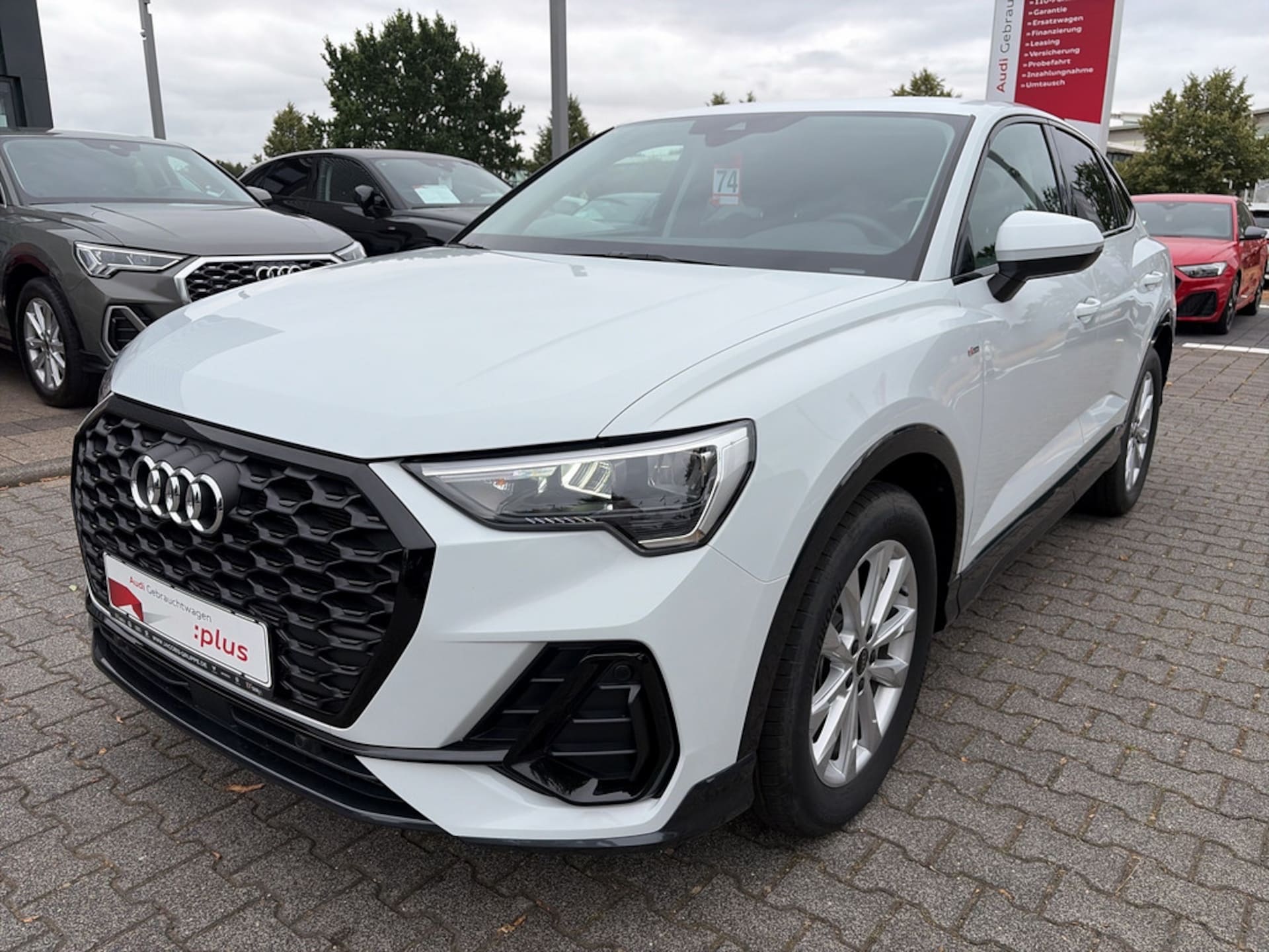 Audi Q3 Sportback S line