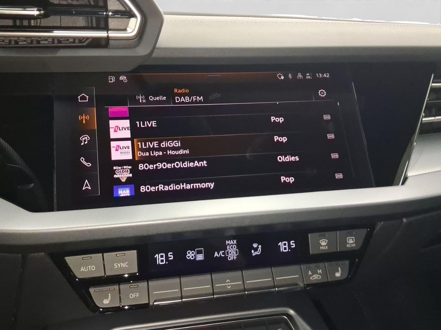 Bild über Audi A3 Sportback TFSI quattro S tronic - für weitere Informationen kontaktieren Sie den Audi Partner