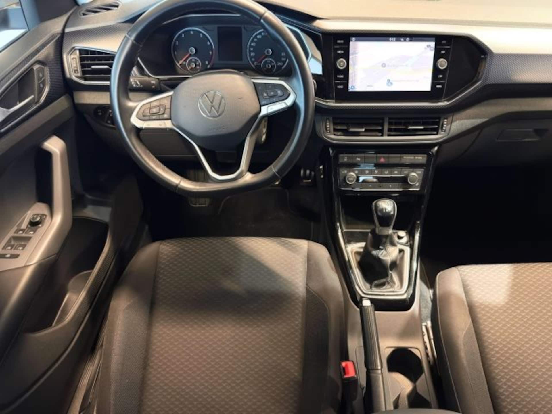 Volkswagen T-Cross United