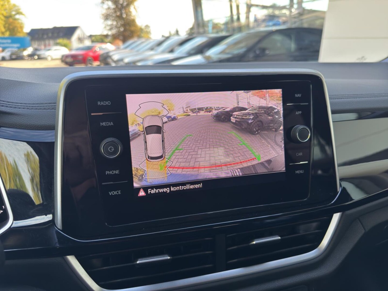 Volkswagen T-Roc – Bild 15