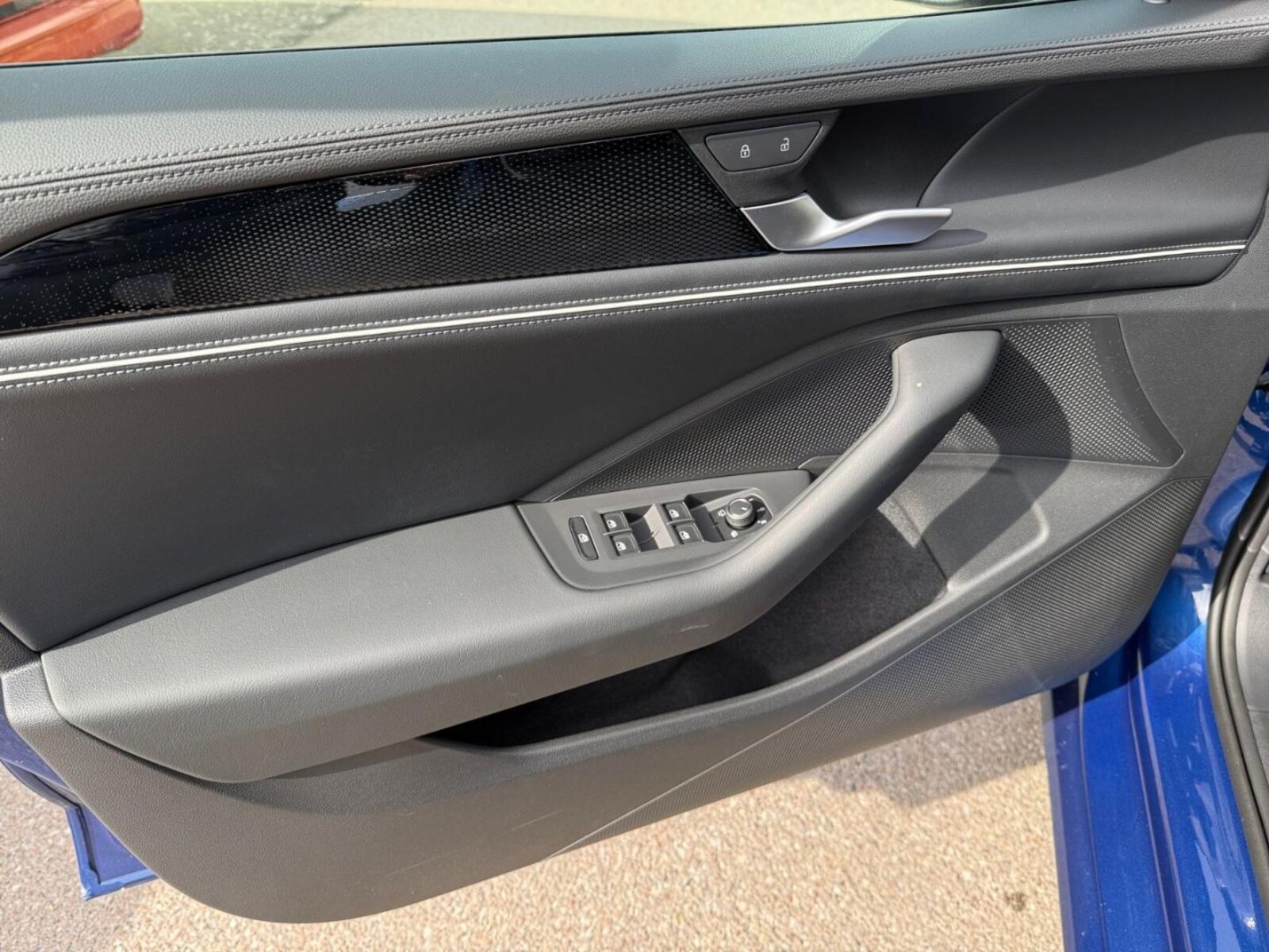 Volkswagen Passat – Bild 17