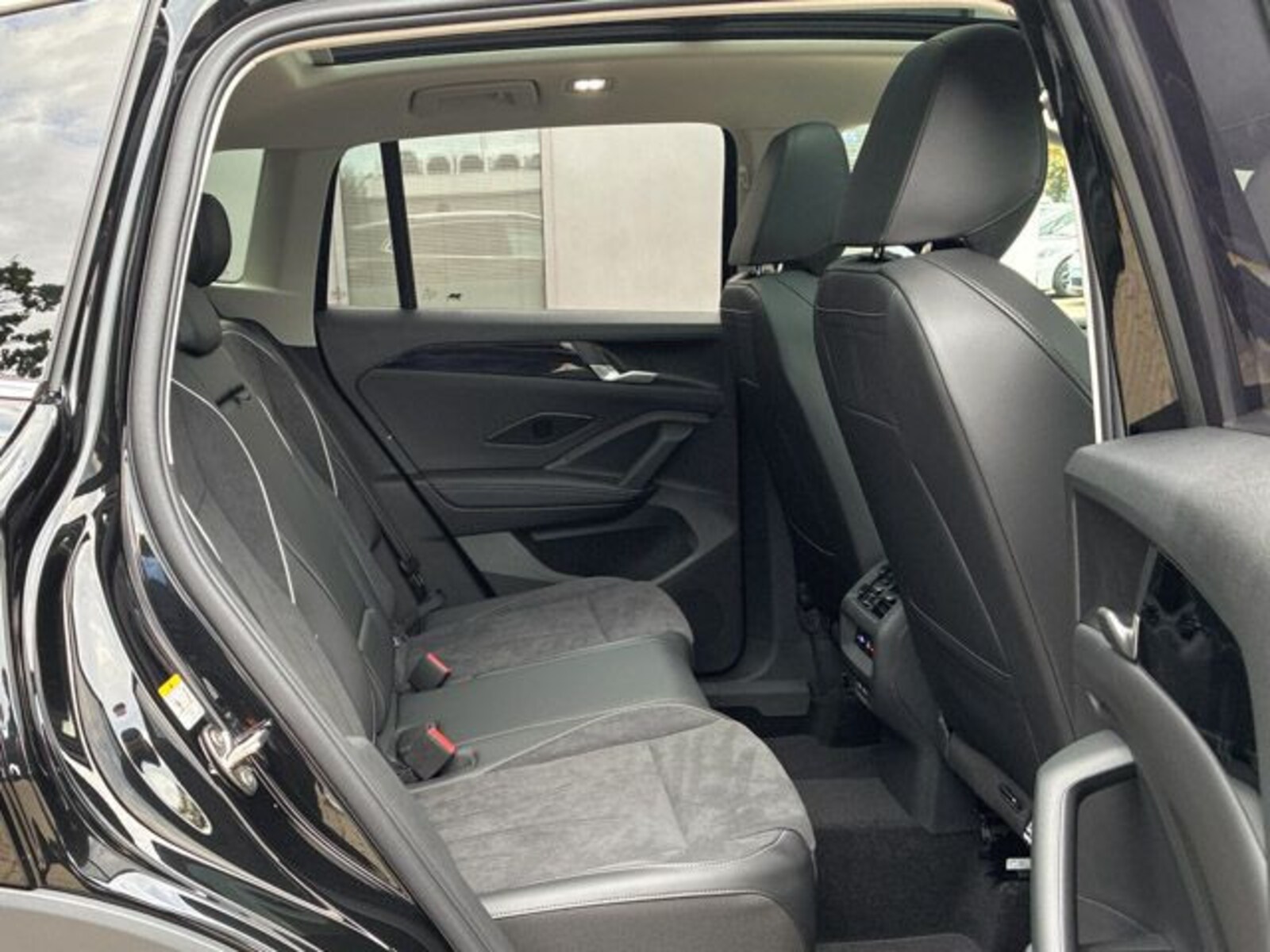 Volkswagen Tiguan – Bild 11