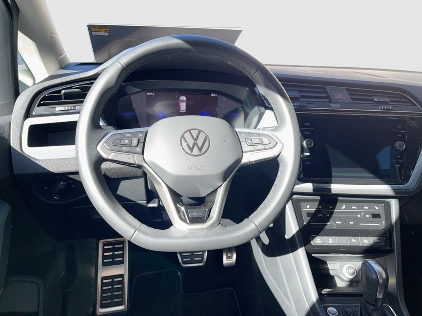 Volkswagen Touran – Bild 9