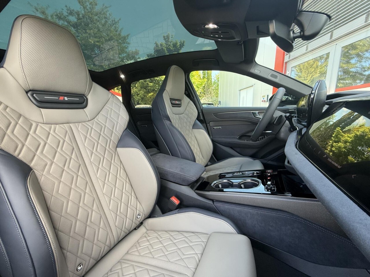 Image about Audi A6 Avant TFSI quattro 270 kW S tronic