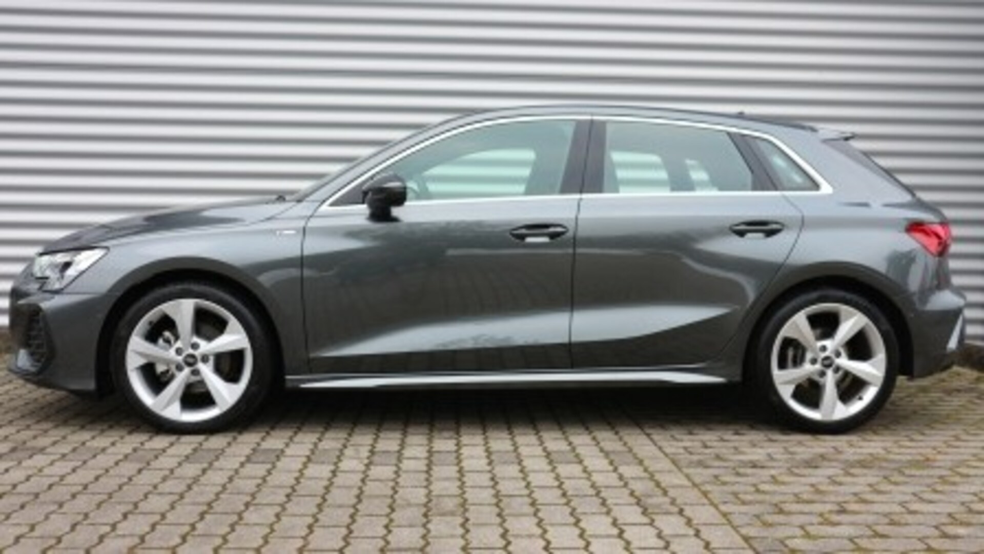 Audi A3 Sportback S line