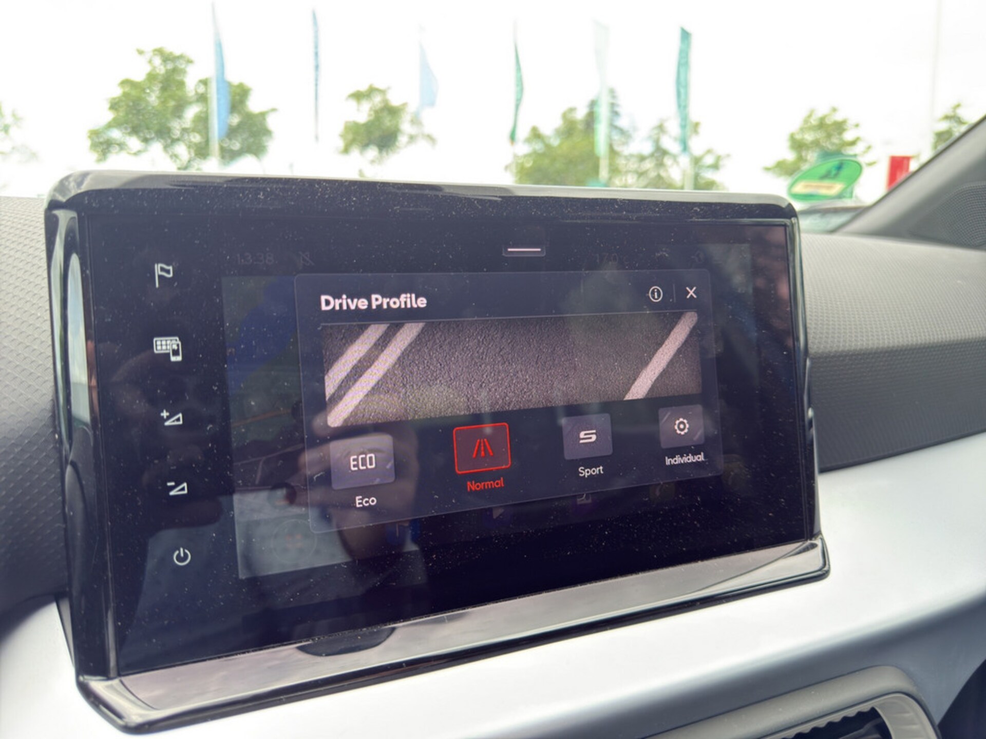 SEAT Arona FR