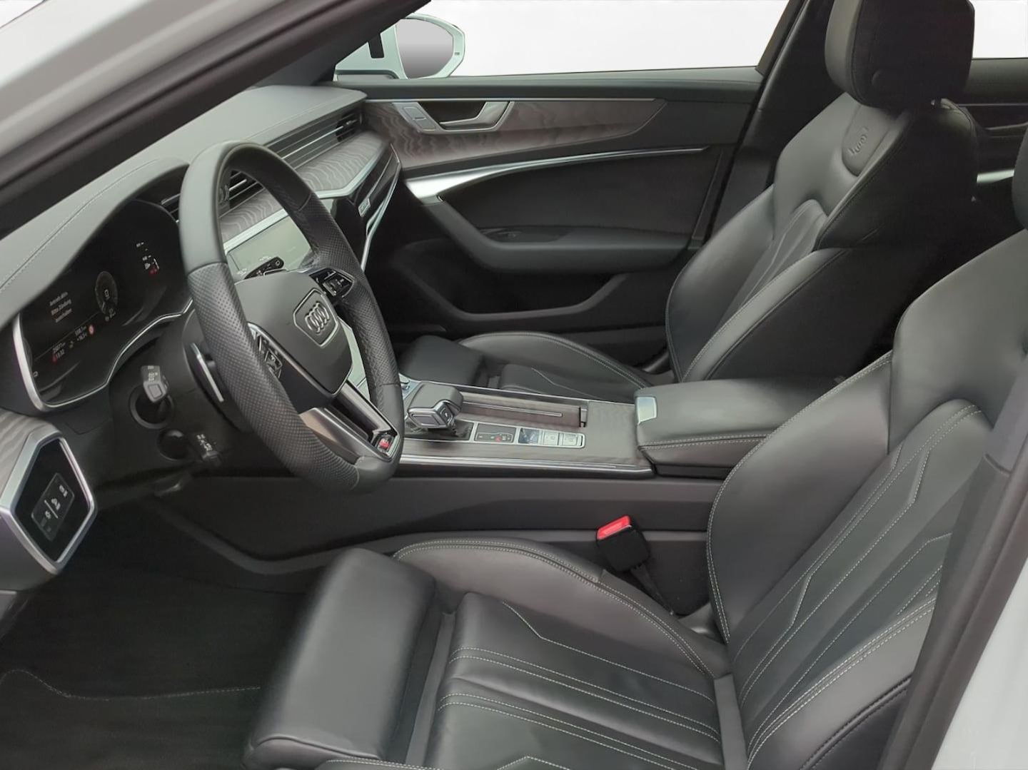 Bild über Audi A6 Avant TFSI e S line 55 TFSI e quattro S tronic - für weitere Informationen kontaktieren Sie den Audi Partner