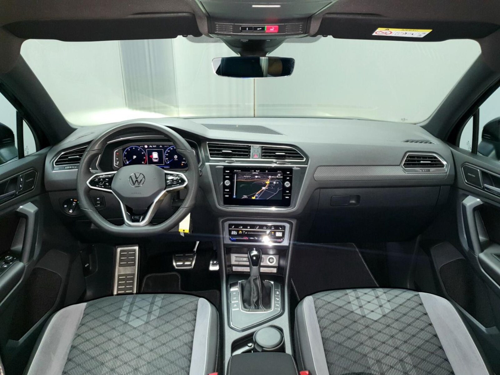 Volkswagen Tiguan – Bild 8