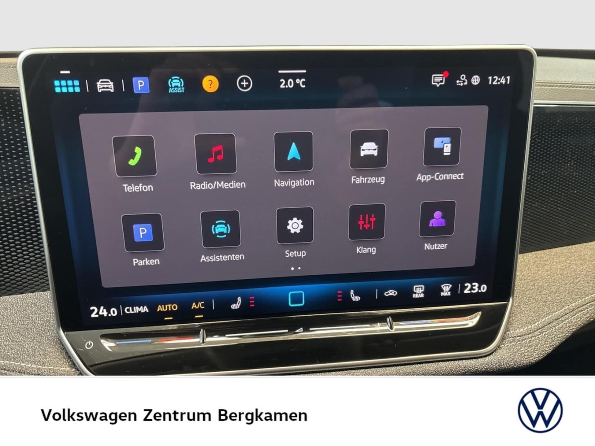 Volkswagen Passat Basis-Modell