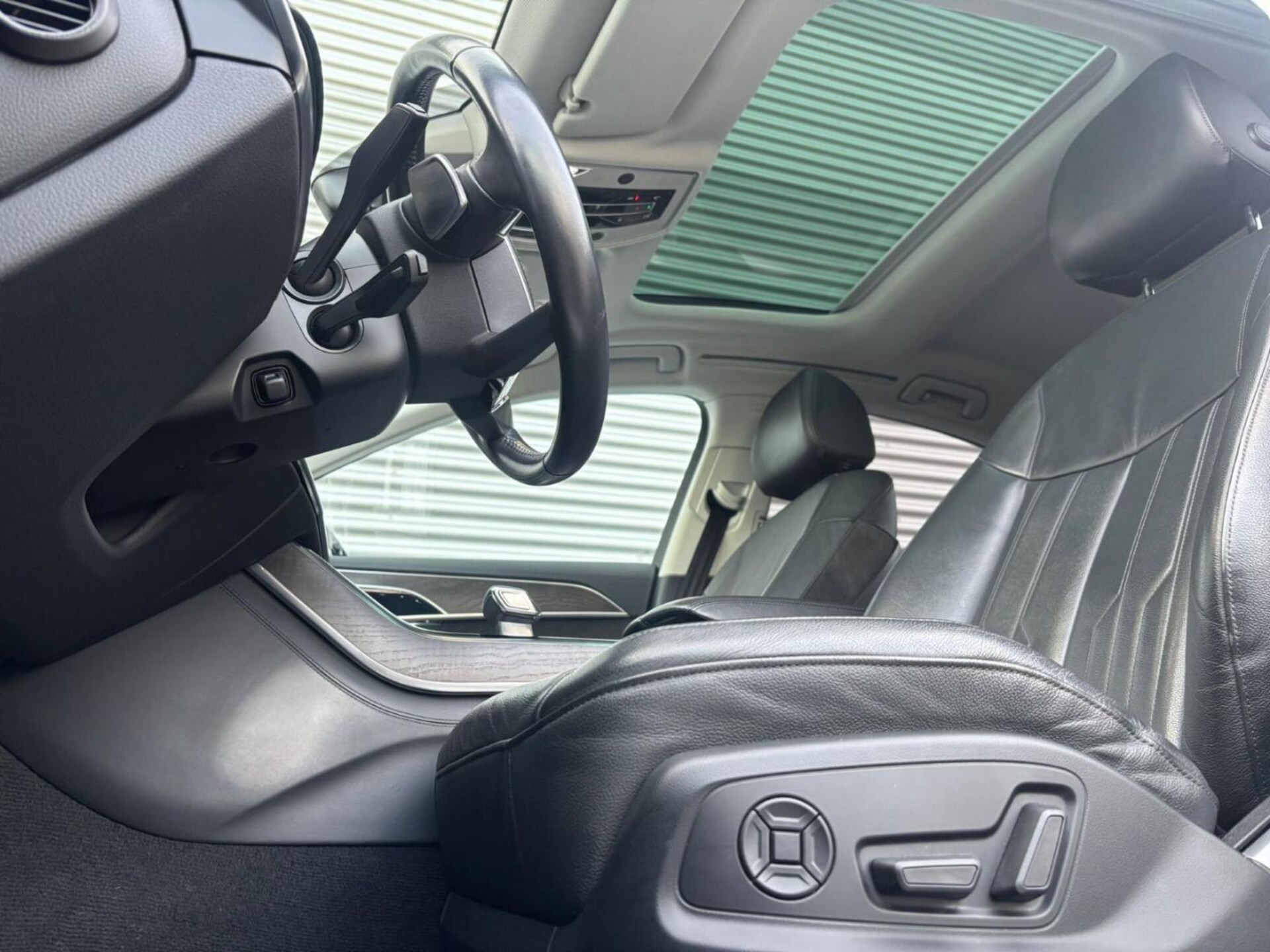 Audi A8 TFSI e