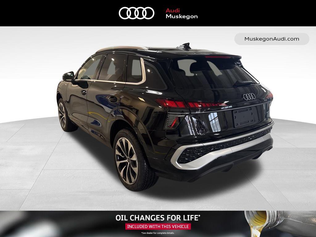 2026 Audi Q3 Base - Photo 5