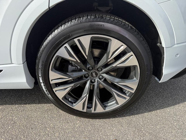 2026 Audi Q8 Premium Plus - Photo 22