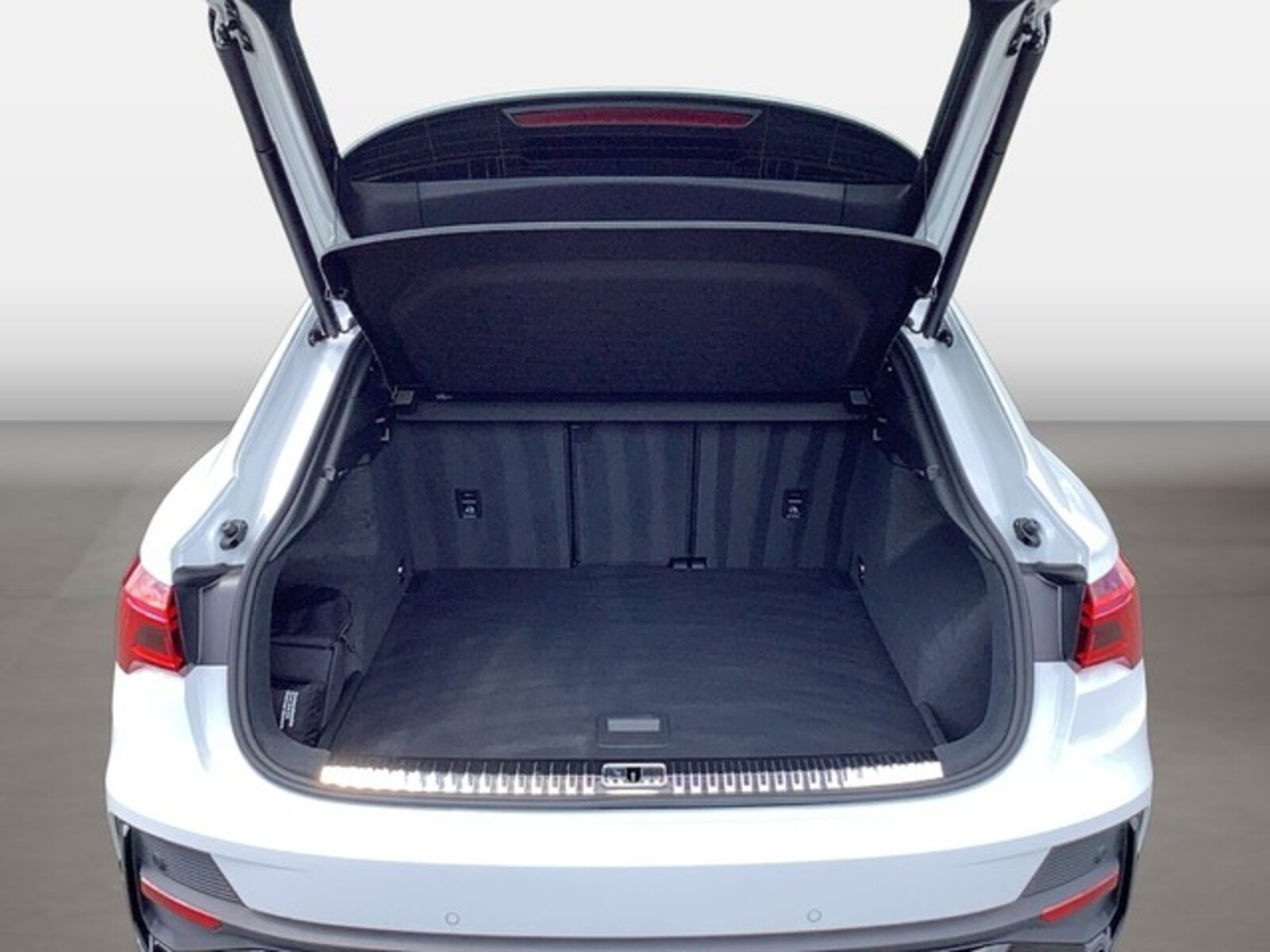 Audi Q3 Sportback – Bild 10