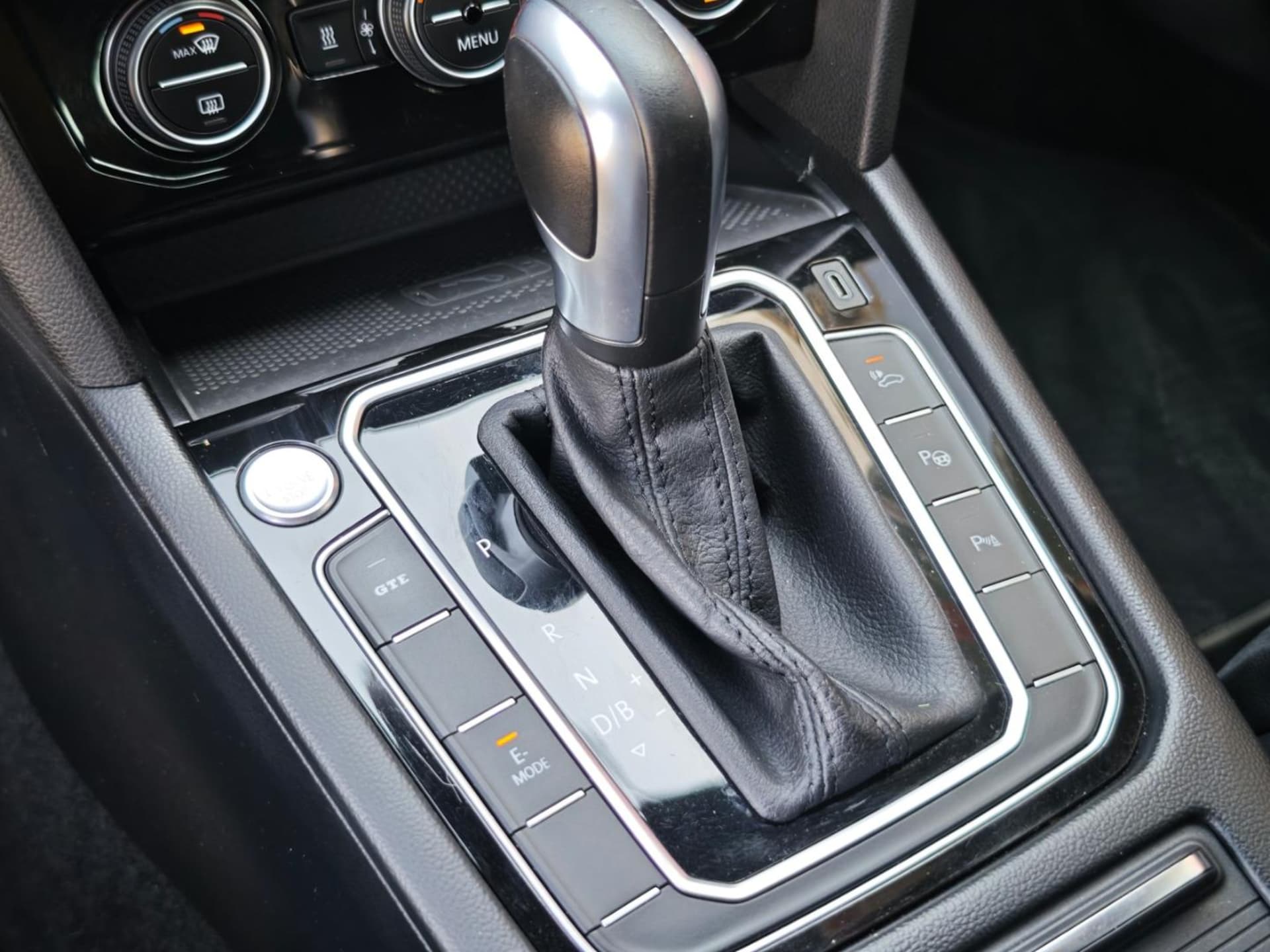 Volkswagen Passat Variant GTE