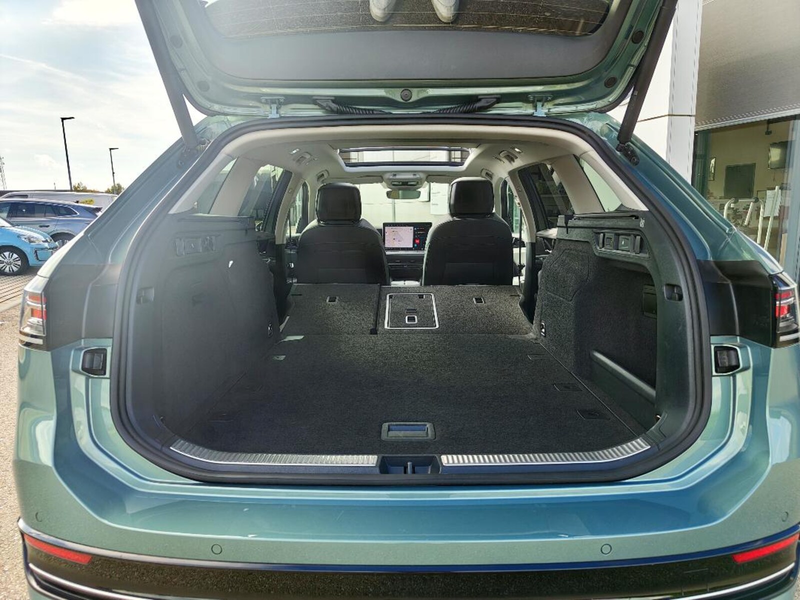Volkswagen Passat – Bild 14