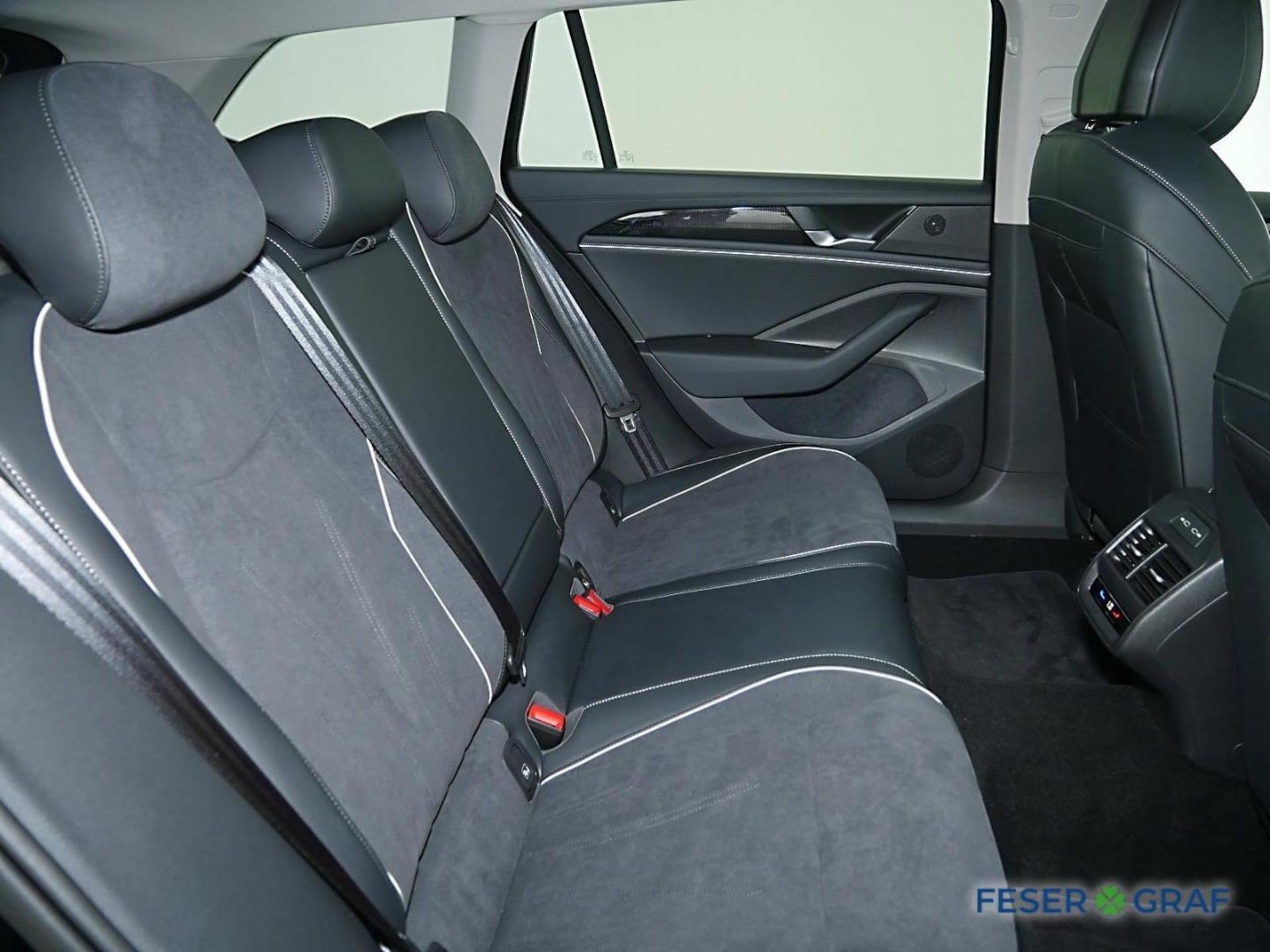 Volkswagen Passat Business