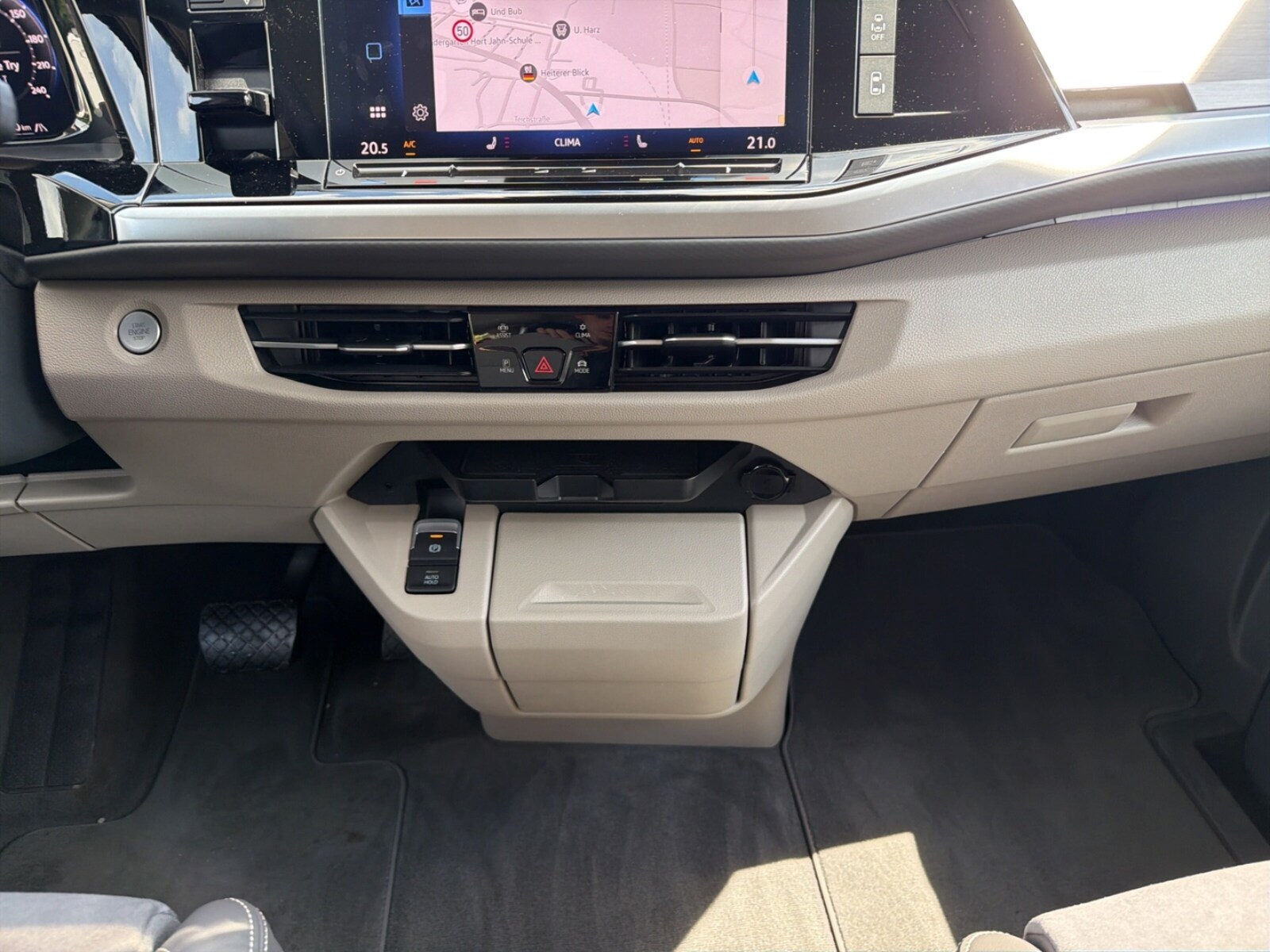 Volkswagen Multivan Langversion – Bild 15