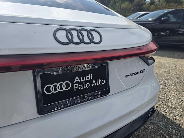 2026 Audi S e-tron GT Prestige - Photo 14