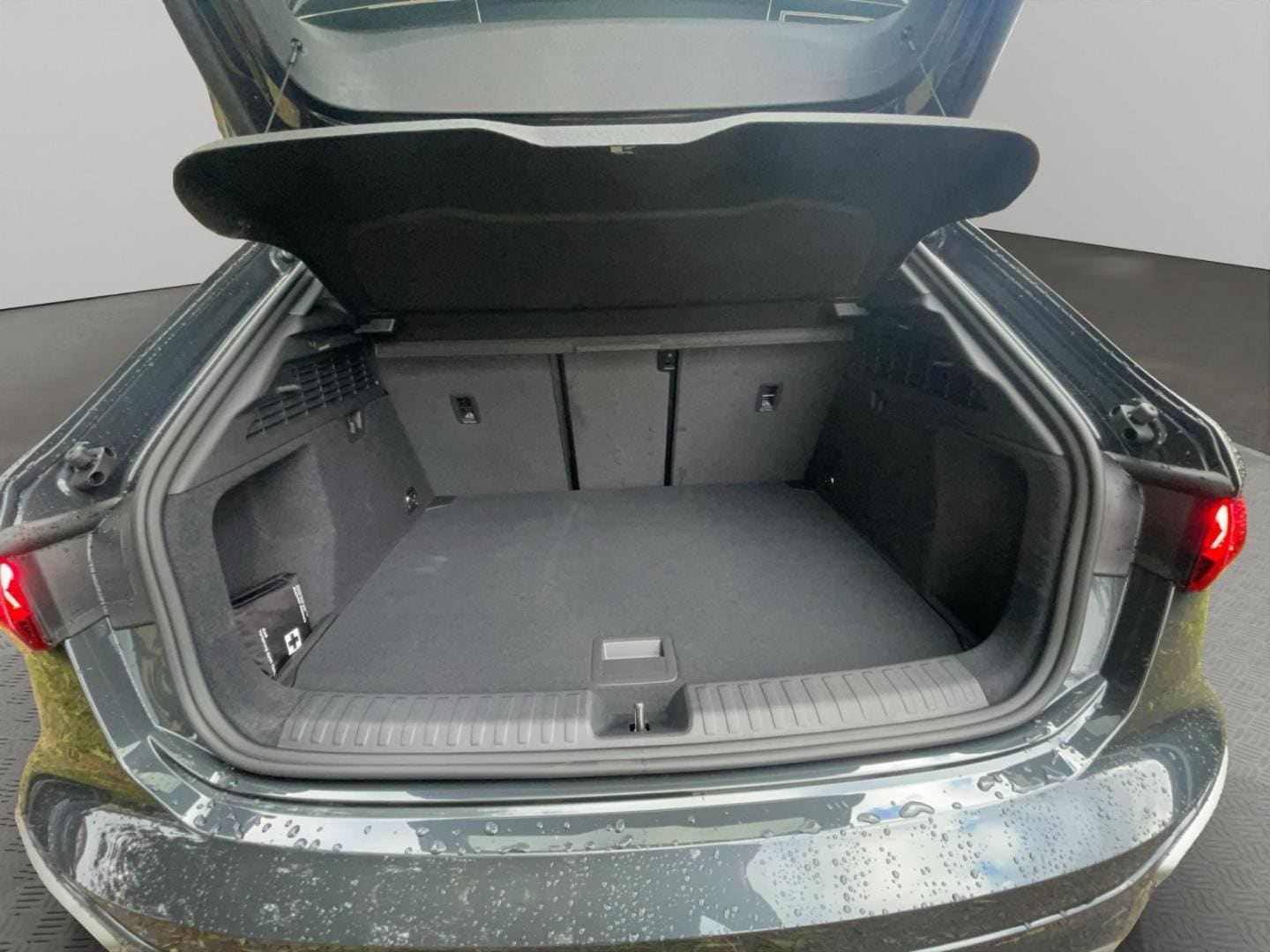Bild über Audi A3 allstreet TFSI 110 kW S tronic - für weitere Informationen kontaktieren Sie den Audi Partner