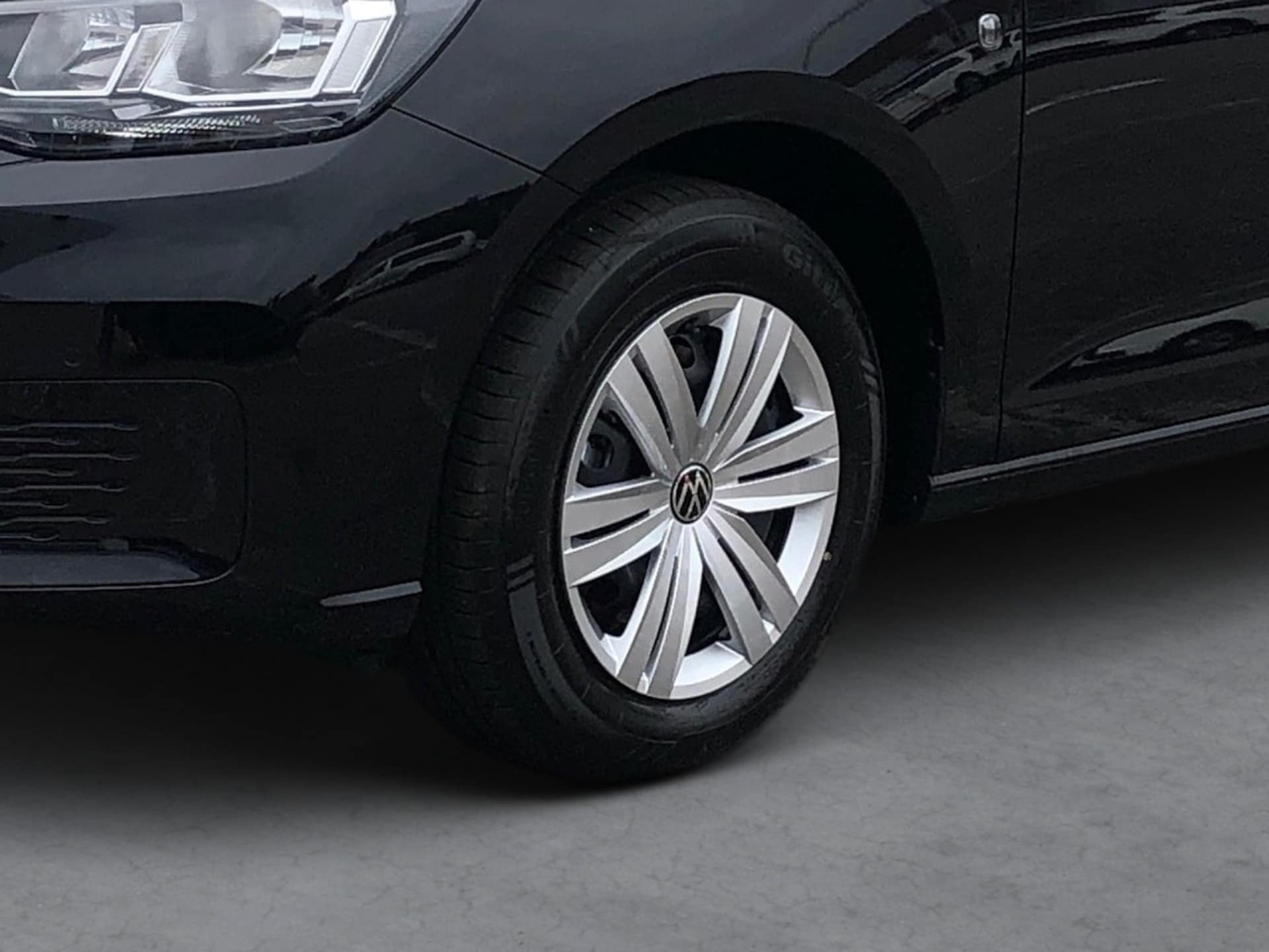 Volkswagen Caddy Maxi Basis-Modell