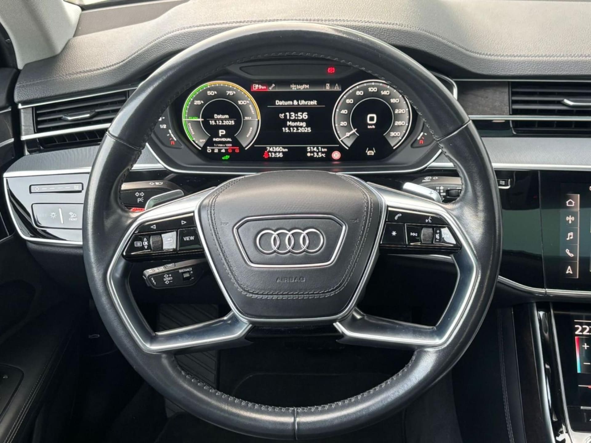 Audi A8 TFSI e