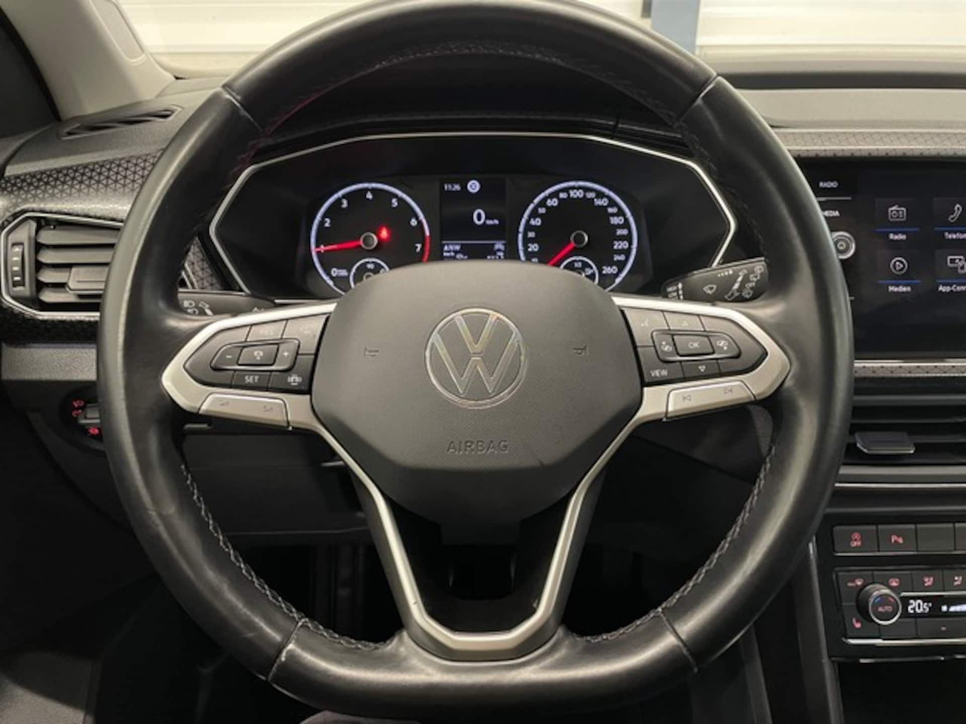 Volkswagen T-Cross Style