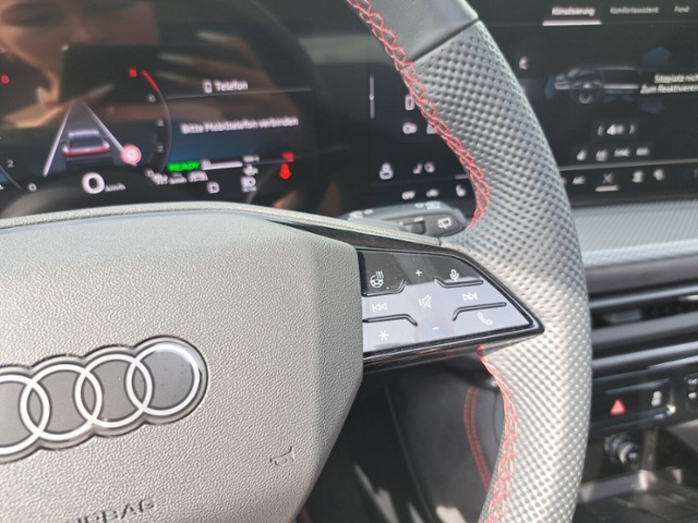 Bild über Audi SQ5 SUV TFSI 270 kW S tronic - für weitere Informationen kontaktieren Sie den Audi Partner