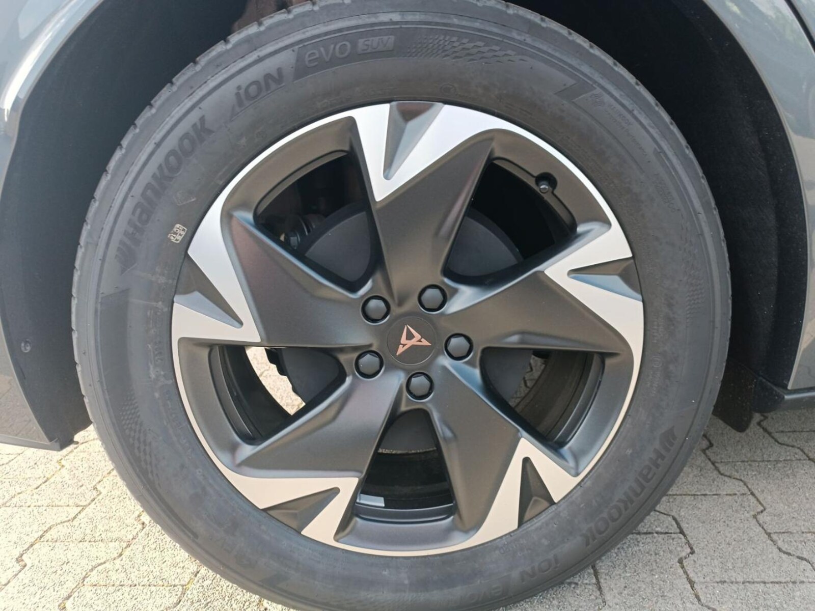 CUPRA Tavascan – Bild 7