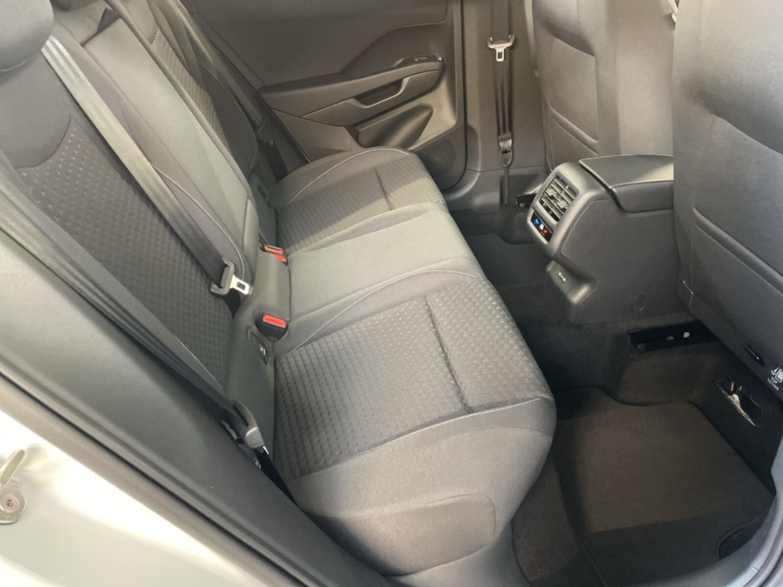 Volkswagen T-Roc – Bild 8