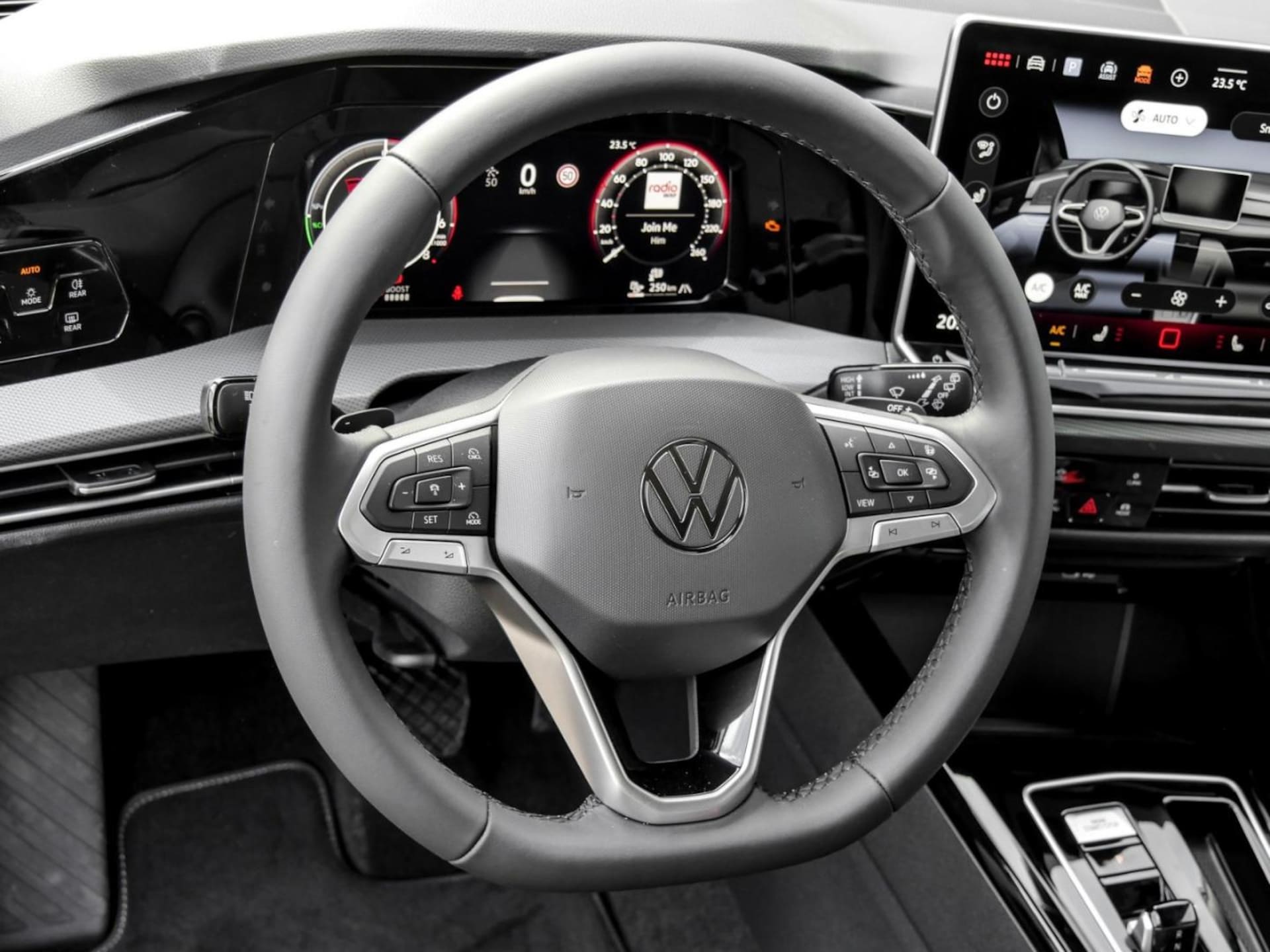 Volkswagen Golf Style