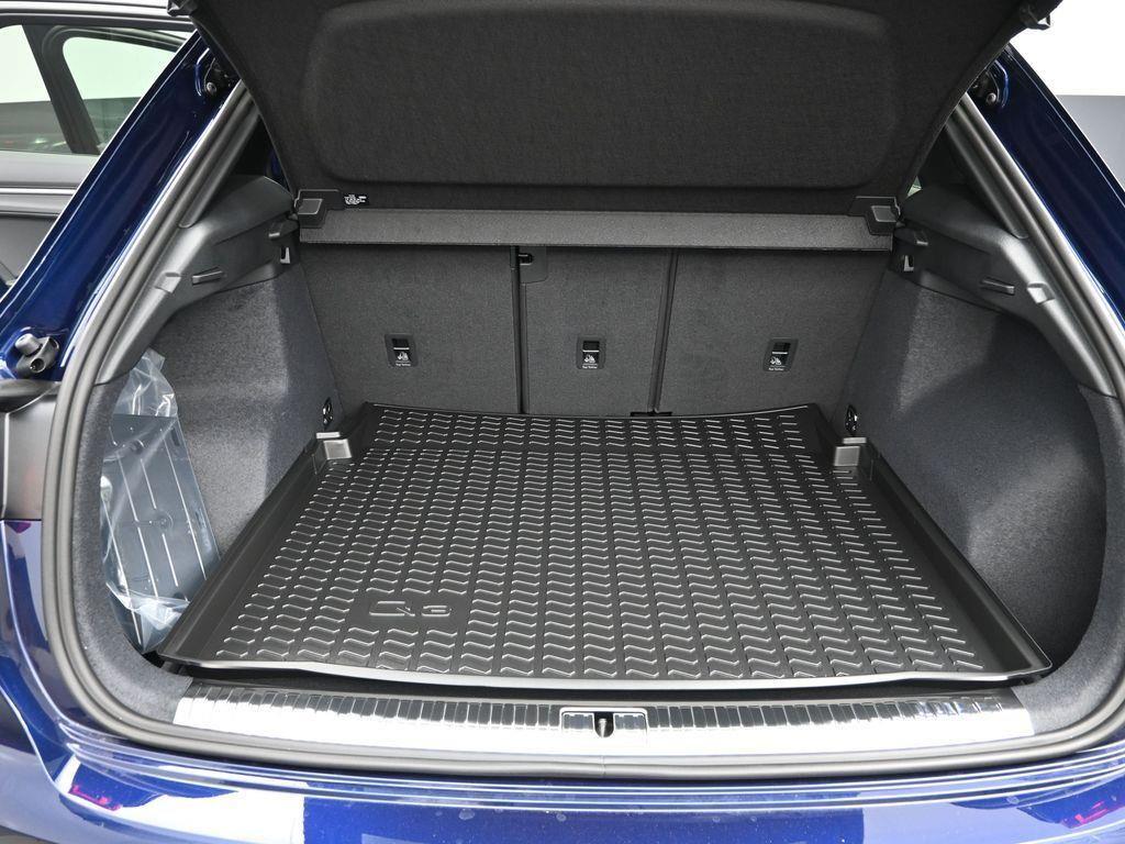 2025 Audi Q3 S Line Premium - Photo 10